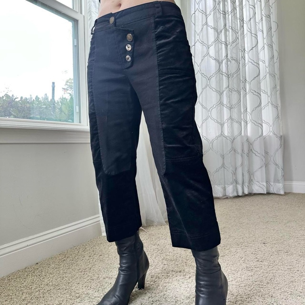 Velvet Capri - Picture 3 of 7
